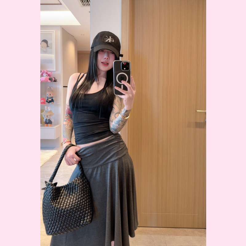 【Tuo Tuo Ye】Double-Shoulder Shaping Vest, Women's Summer Outerwear with a Stylish Design, High Elasticity, Halter Neck, Waist-Cinching Camisole Top 【Tuo Tuo Ye】Double-Shoulder Shaping Vest, Women's Summer Outerwear with a Stylish Design, High Elasticity, Halter Neck, Waist-Cinching Camisole Top