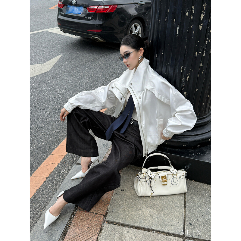 Alin【White Reverie】Double-Layer Stand-Up Collar Windproof Short Jacket with Batwing Sleeves and Waist-Cinching Design