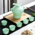 Rượu ấm với nửa cốc nước nóng màu vàng rượu vang trắng rượu lẩu celadon 1 hai ly rượu nhỏ decanter bộ rượu bằng gốm - Rượu vang giá để rượu vang Rượu vang