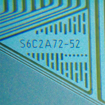 S6C2A72-52 prototype new coil liquid crystal driver IC TAB photographed the same day spot straight hair