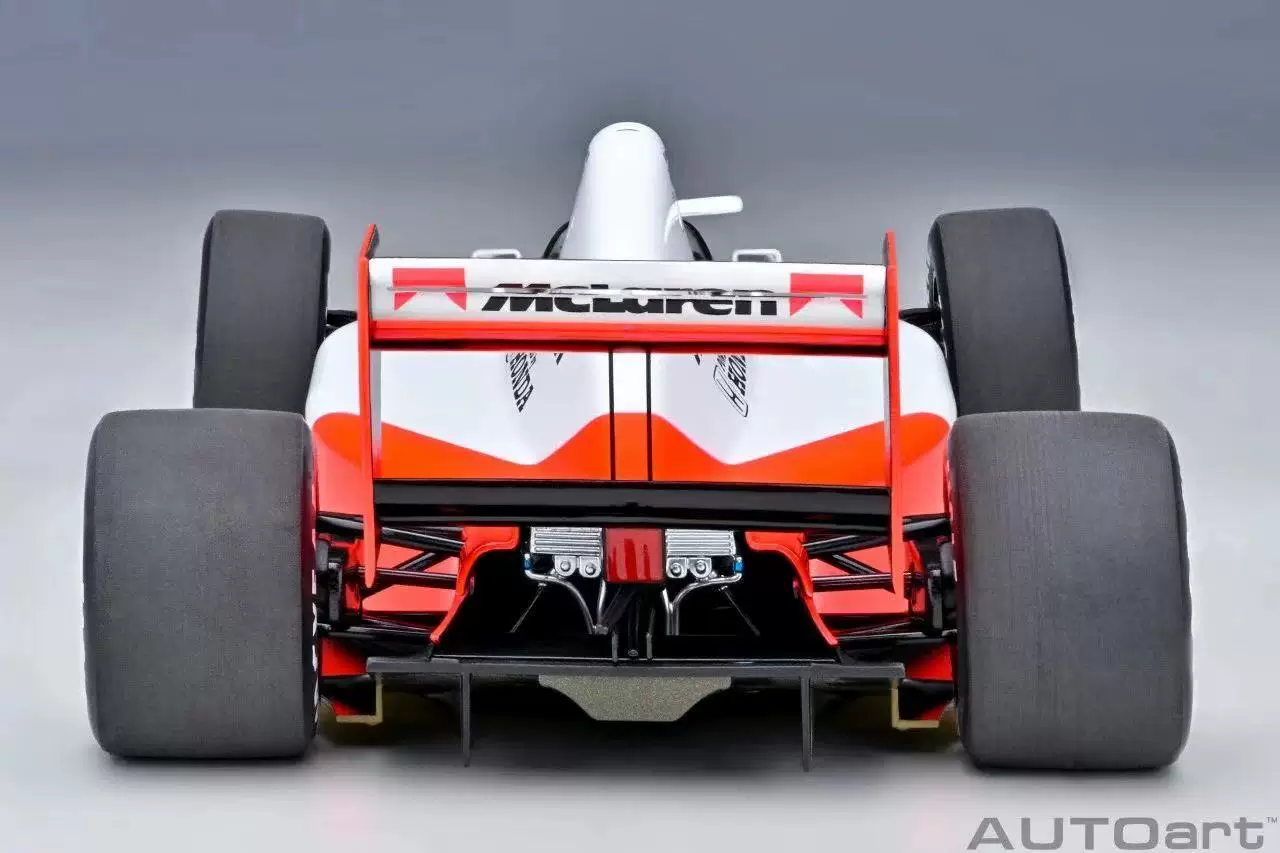 Autoart AA 1:18 Micharan Honda MP4/6 GP 1991 A.senna#1 картина модель автомобиля