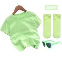 Зеленые носки, очки, короткий рукав