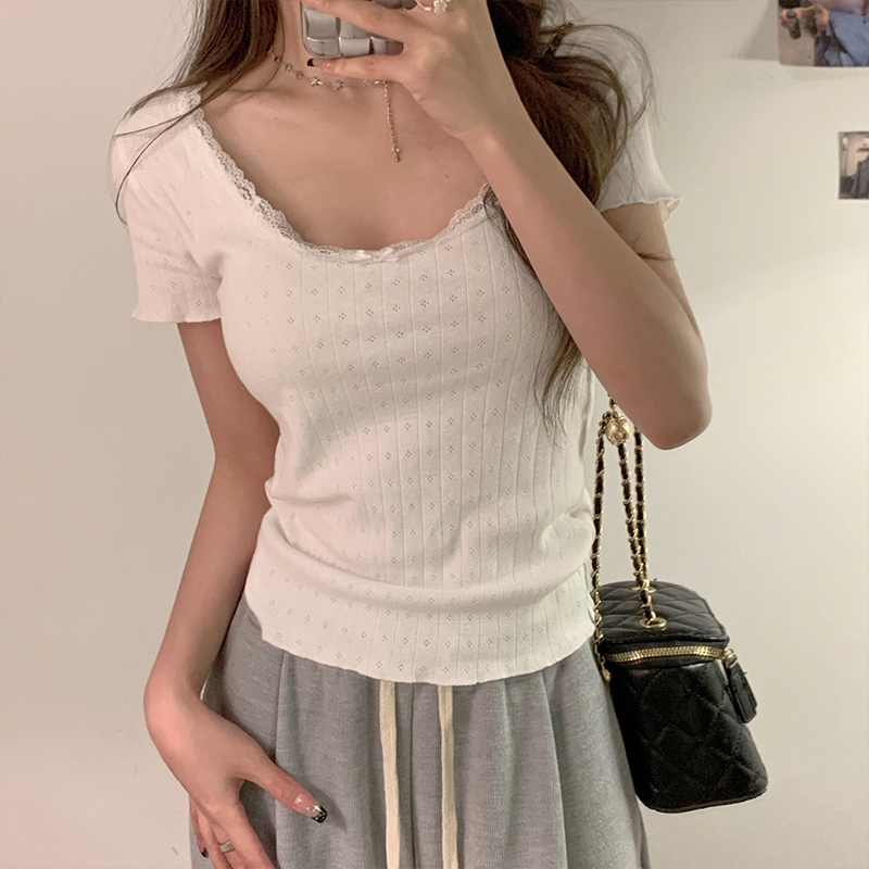 Pure Desire Lace-Trimmed White Blouse for Women, Plus Size, Slightly Chubby, Slimming, Fitted Short Top, Summer Short-Sleeve T-Shirt