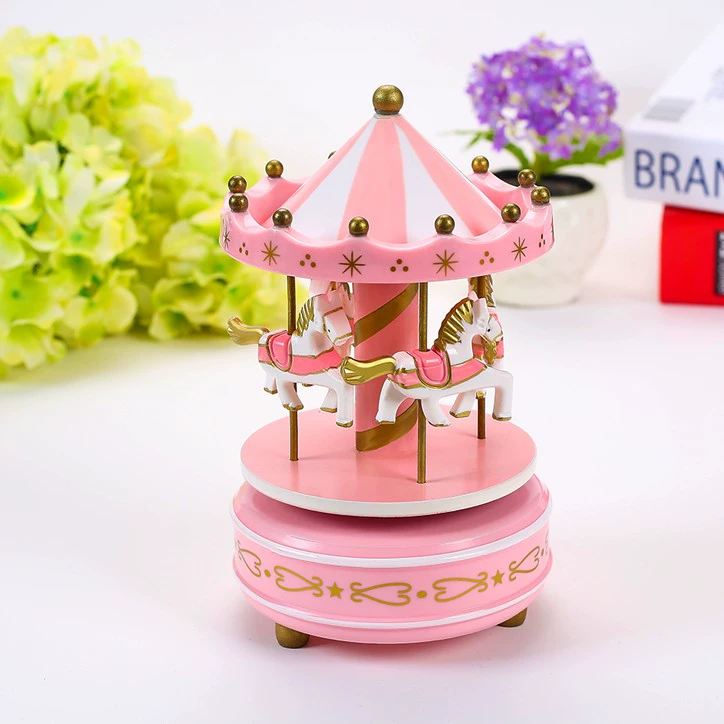 Hi carousel 4 màu tùy chọn đồ trang trí bánh sinh nhật với hộp nhạc nướng bánh ngọt plug-in - Trang trí nội thất