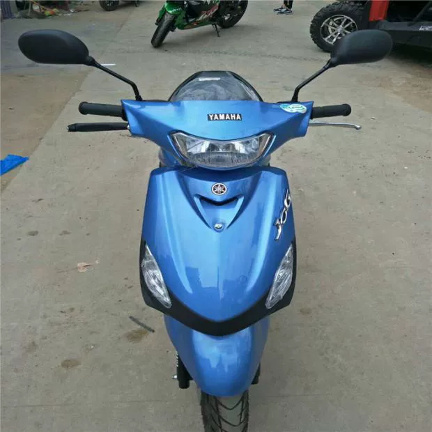 Xe tay ga chính hãng Yamaha Qiaogefuxi bốn thì nguyên bản 100cc đạp hai nước ba xe máy