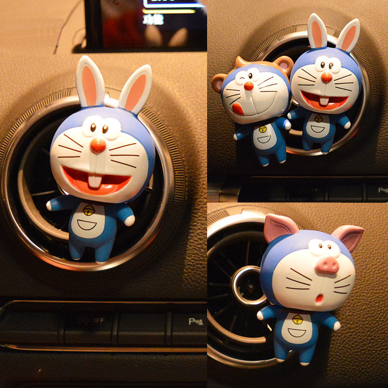 Creative car air outlet Fragrance clip in car decorated with male car fragrant lavender sweet swing piece goddess deposit