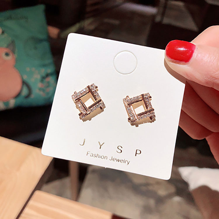 Gate Silver Needle Korea Dongchic Temperament Square Water Drill Ear Nail s925 Fashion Earrings Lady Windsweetness 