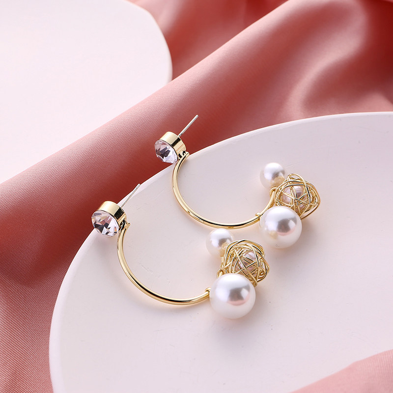 Advanced senses Exaggerated Birds Nest C Type Pearl Earrings Female Brief Korean temperament Long version earbuds without earbuds ear clip