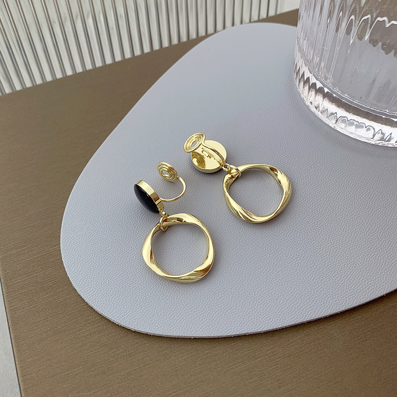 High level sensational retro port Wind Herbbon earrings Ear Needle Female style net red temperamental Mosquito Coil Dish without otolehole ear clip