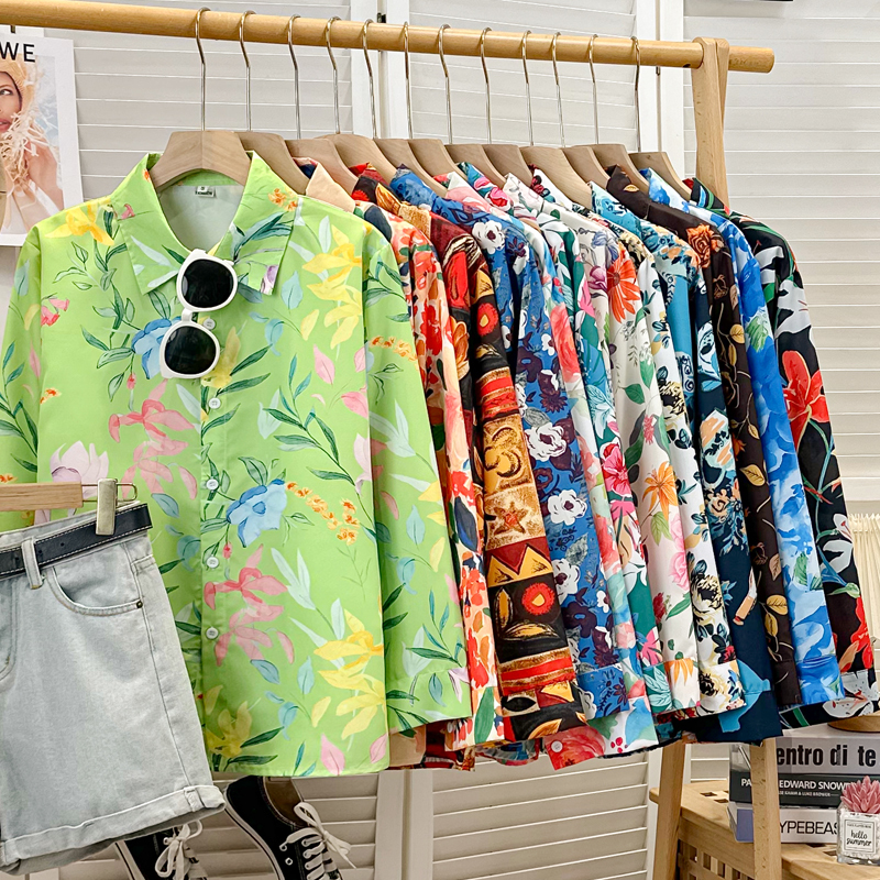 Performance Floral New Style Shirt for Women, Outerwear with Unique Design, Niche Retro Thin Long-Sleeved Shirt for Layering in Spring and Autumn