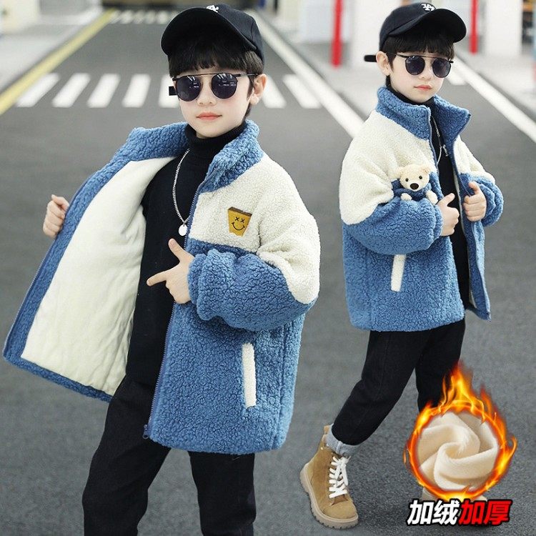 Boys' winter clothing lamb velvet jacket children's plus velvet thick wool sweater 2021 new middle-aged children's winter windbreaker trend