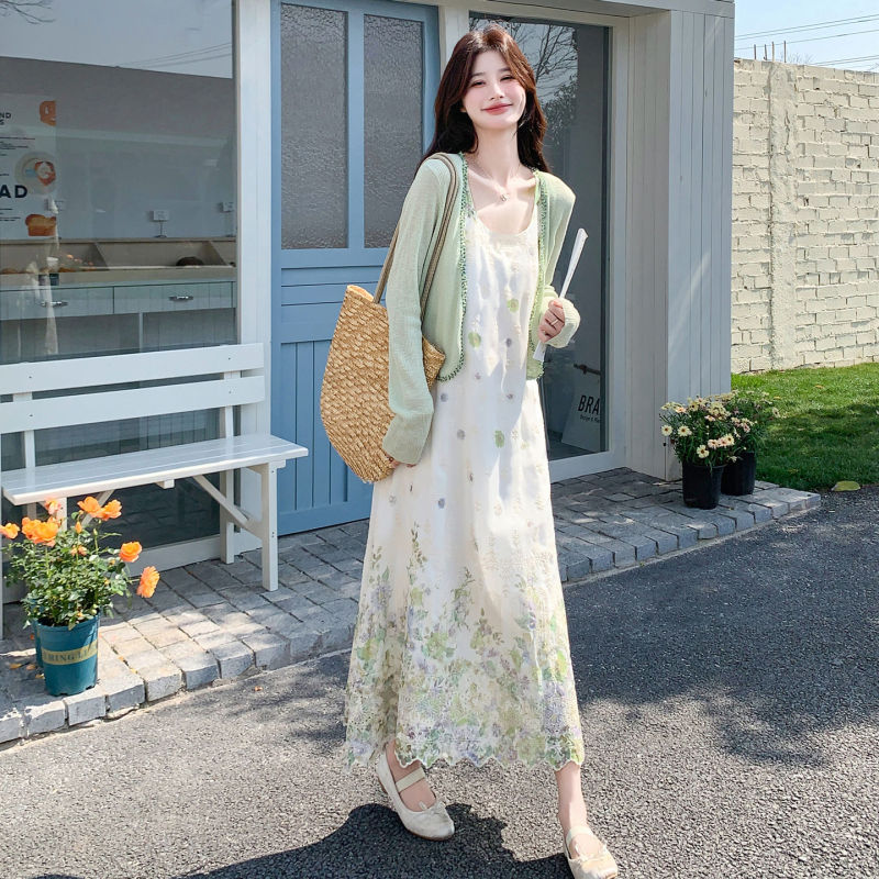 The Wizard of oz Forest-Style Sun-Protective Cardigan Two-Piece Dress Summer New Heavy Craftsmanship Embroidered Printed Vest Long Dress The Wizard of oz Forest-Style Sun-Protective Cardigan Two-Piece Dress Summer New Heavy Craftsmanship Embroidered Printed Vest Long Dress