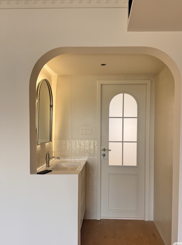 French-Style Vintage Glass Door with Extremely Narrow Edges, Bathroom Door, Old Iron Door, Kitchen Sliding Door, Aluminum Alloy Swing Door French-Style Vintage Glass Door with Extremely Narrow Edges, Bathroom Door, Old Iron Door, Kitchen Sliding Door, Aluminum Alloy Swing Door