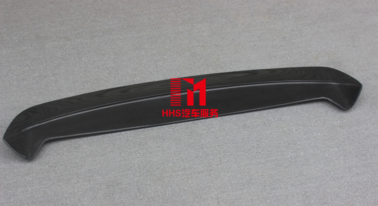 Đuôi xe bằng sợi carbon của Volkswagen Golf 7 Rline GOLF7 cao 7.5 - Sopida trên đuôi gió liền cốp honda city