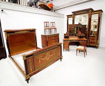 Royal Lion Castle Western antiques A perfect set of bedroom furniture made by François Linke