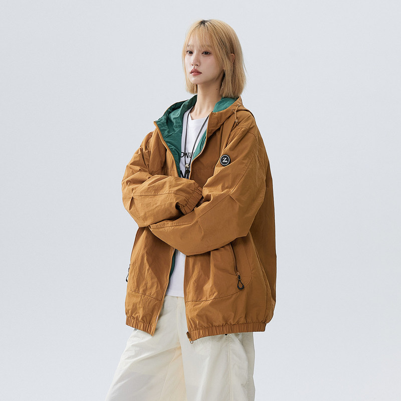 American Retro Reversible Sports Jacket for Women in Spring, Fat Mm, Loose, Large Size, Hooded, Waterproof Outdoor Jacket Top