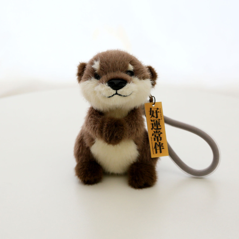 Authentic Cartoon Cute Otter Keychain Plush Creative Realistic Sea Otter Doll Bag Pendant Couple Doll for Women