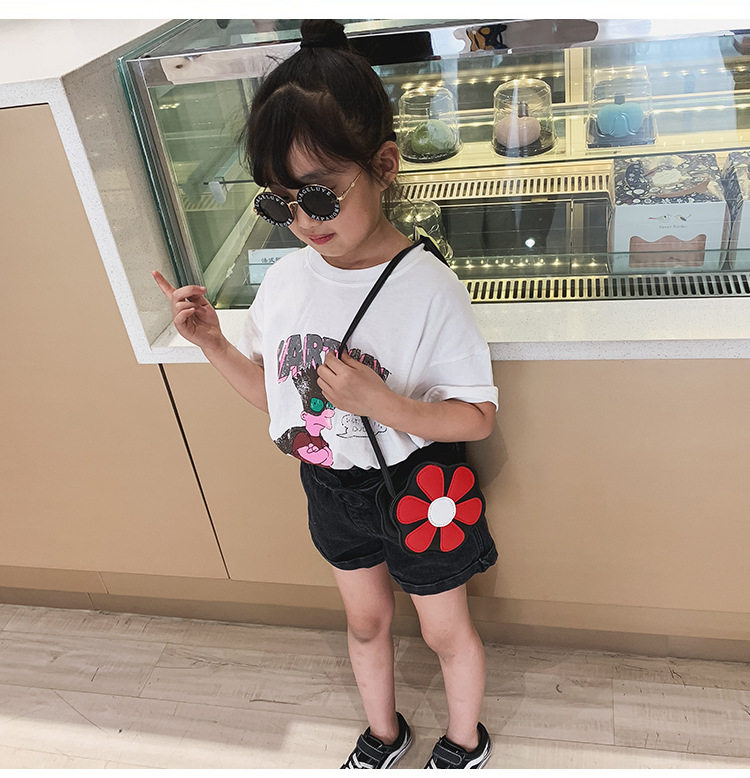 Сумка 女童包包儿童斜挎包2023新款可爱公主小挎包小女孩包包花朵时尚包 Warm cloth