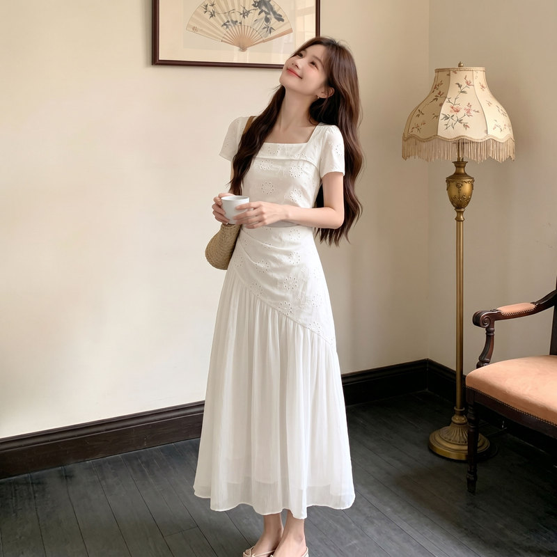 2026 Summer New French Style Niche Design Slimming Waist Dress Socialite Elegant Long Dress D6749