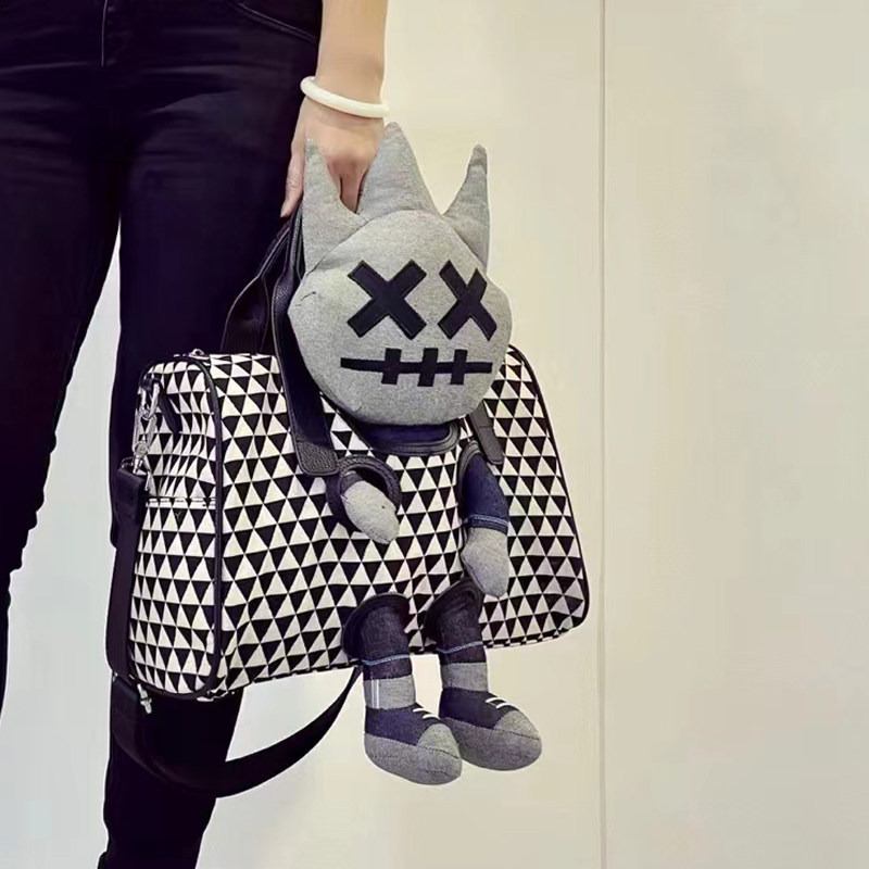 Tide brand little monster pillow bag lightweight short-distance travel bag luggage bag shoulder Messenger handbag personalized pillow bag