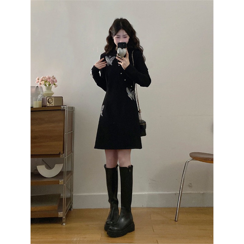 New Chinese-Style Improved Long-Sleeve Qipao Dress 2026 Early Autumn Plus-Size Women's Clothing for Curvy Women, Waist-Cinching, Hip-Covering Little Black Dress