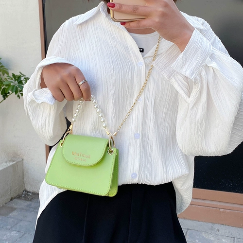 Модная свежая цепь, универсальная маленькая сумка через плечо