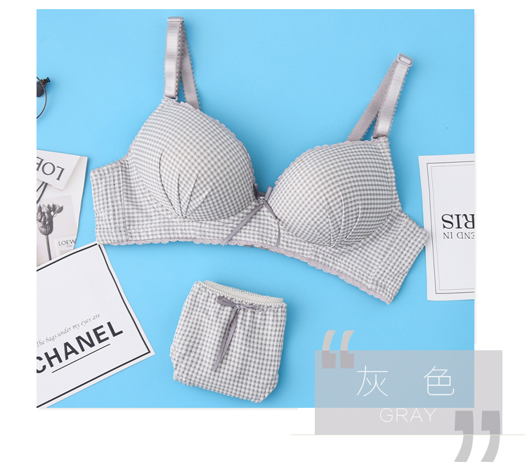 Học sinh trung học, học sinh nhỏ tuổi, phụ nữ, không có thời kỳ phát triển vòng thép, đồ lót, cotton, khóa ba hàng, cô gái, áo ngực mô hình mỏng áo ngực cho bé bú