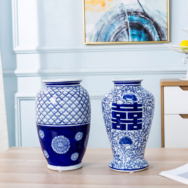 Jingdezhen ceramic furnishing articles home sitting room archaize handicraft decoration Chinese flower arranging decoration of blue and white porcelain vase