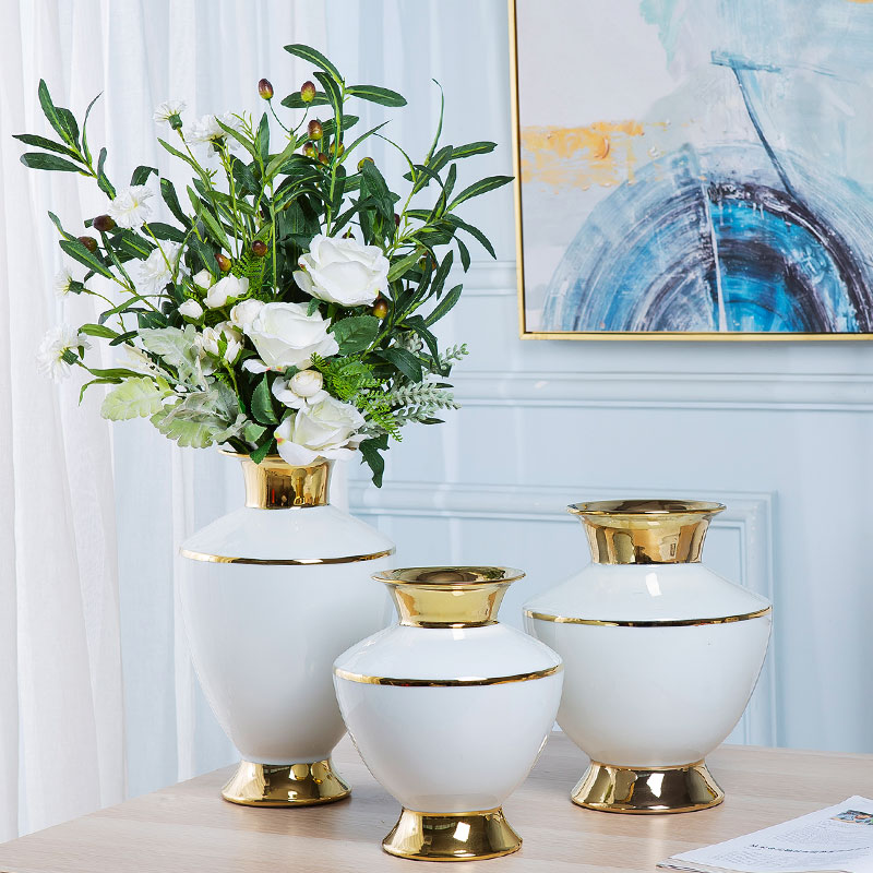 Light key-2 luxury jingdezhen ceramic vase villa furnishing articles between example Europe type TV ark, wine cabinet decoration home decoration