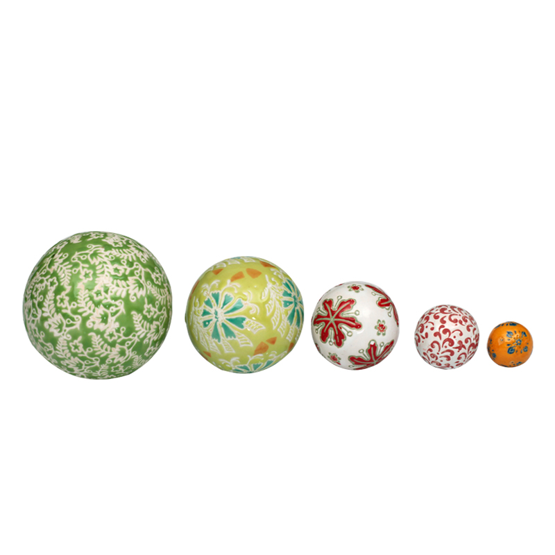 New Chinese style in Europe and the hand - made pastel water floating ball of jingdezhen ceramic decoration household act the role ofing is tasted furnishing articles