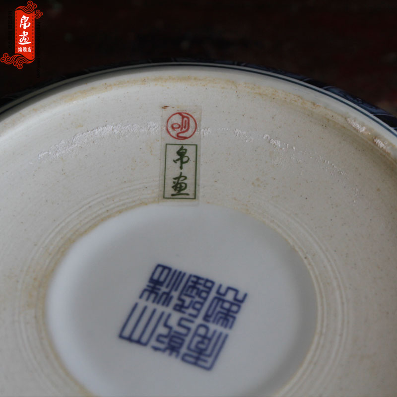 Blue and white porcelain of jingdezhen ceramics writing brush washer/pen container can make fish ashtray multi - function furnishing articles