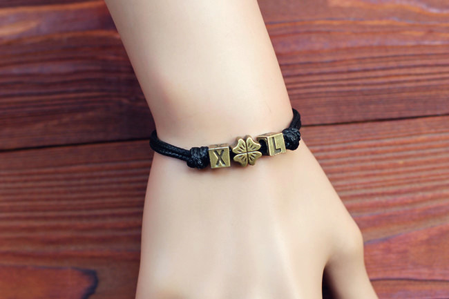 Xu hướng thời trang cá nhân Hàn Quốc handmade handmade số tự tay vòng tay dây thừng Châu Âu và Hoa Kỳ vòng tay cặp vợ chồng mô hình nam và nữ vòng đá