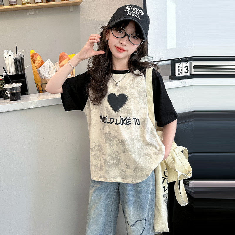 Girls' Tie-Dye Short-Sleeve T-Shirt, Summer 2026 New Style, Trendy Children's Casual Fashionable Half-Sleeve Top for Older Kids Girls' Tie-Dye Short-Sleeve T-Shirt, Summer 2026 New Style, Trendy Children's Casual Fashionable Half-Sleeve Top for Older Kids
