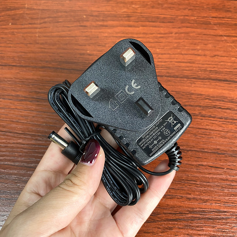 Виниловый проигрыватель 装逼送礼利器！出老美覆古黑胶唱片机3速内置立体声扬声手提箱