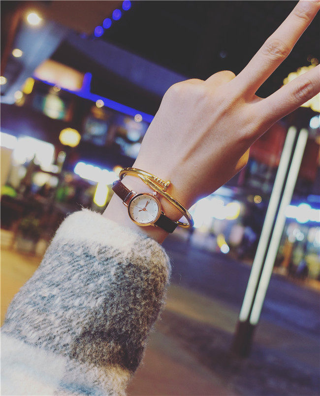 郑秀晶郑爽同款手表女生复古简约小巧细带小型