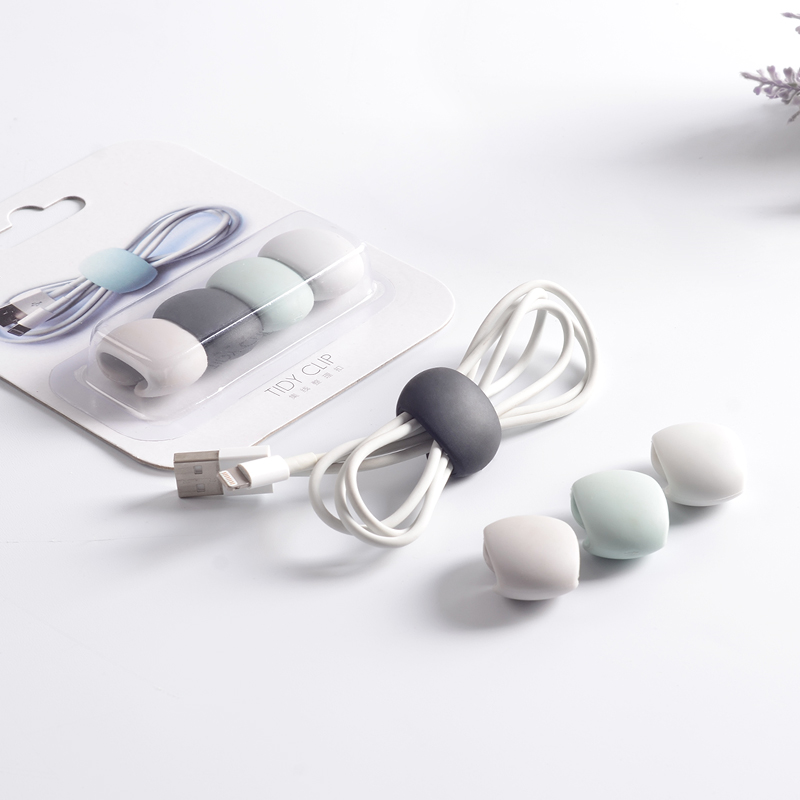 Winding device Data line receiving buckle Data line receiving device Charging line Protective case Universal headphone winding device