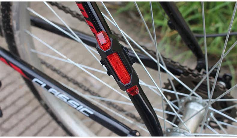 Lumière vélo AOTU - Ref 2401408 Image 33