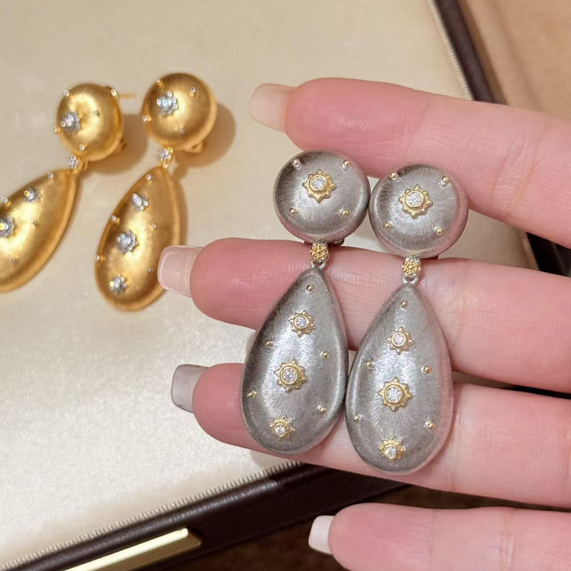 Xu Jing's Same Style Bubu-Style Gold Large Water Drop Luxurious Vintage Italian Brushed Craftsmanship Water Drop Sparkling Diamond Stud Earrings