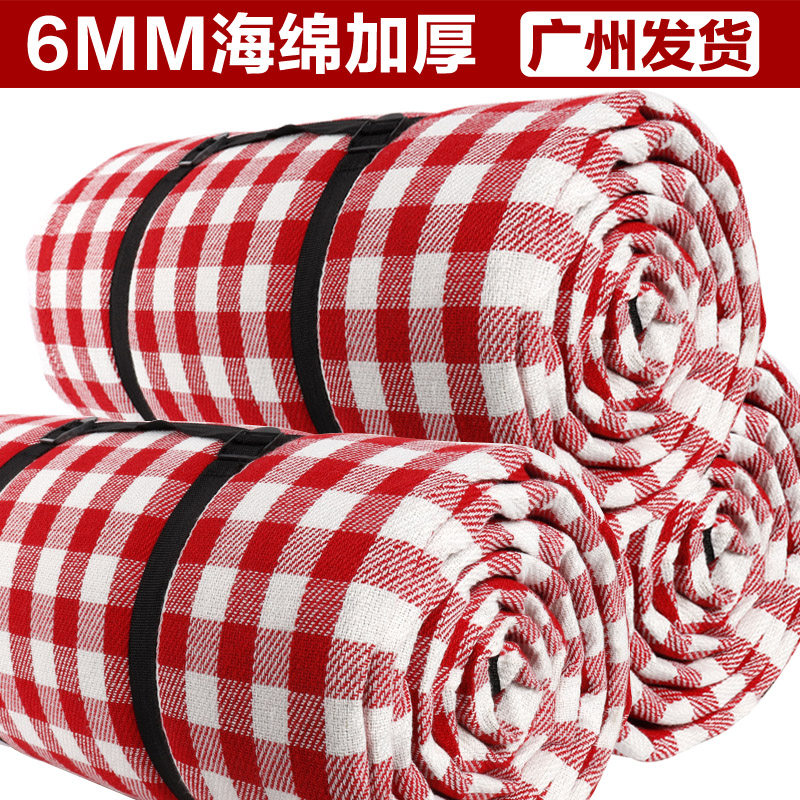 Net red outdoor picnic mat ins wind portable thickened red plaid picnic cloth Japanese grass moisture-proof mat lawn