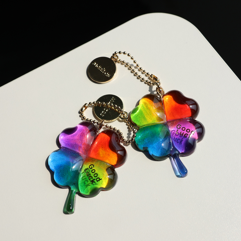 Original Handmade Rainbow Four-Leaf Clover Car Keychain Lucky Charm Bag Handbag Decoration Cultural and Creative Gift Original Handmade Rainbow Four-Leaf Clover Car Keychain Lucky Charm Bag Handbag Decoration Cultural and Creative Gift