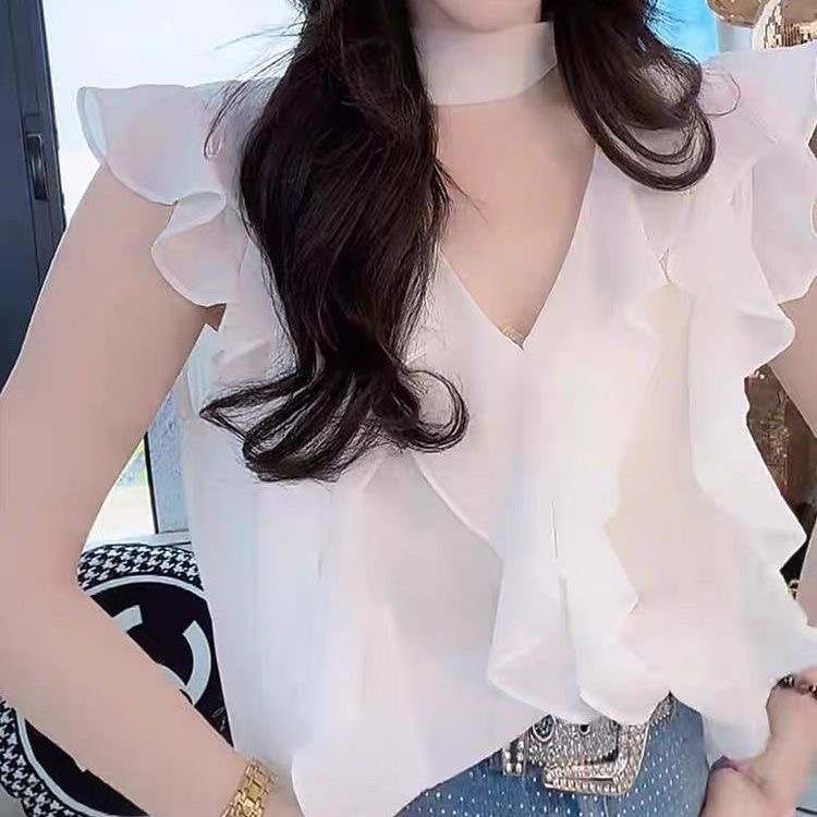 French-Style V-Neck Sleeveless Shirt for Women, Trendy Summer 2025 New Top, Unique and Super Pretty Blouse