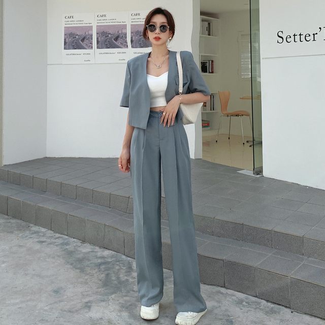 Fashion two-piece suit 2022 summer new high-end short suit jacket wide-leg pants professional suit female