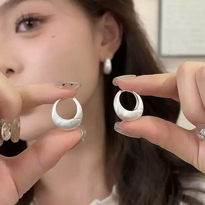 Серьги (Copper) каплеобразные, европейско‑французский стиль, серебристая застёжка, простые и элегантные 7×5 см