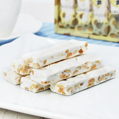 Новогодние арахисовые арахисы, соляные быки 428G*2 коробки, подарочная коробка, положившись на сахарные закуски с конфетами, объемные закуски