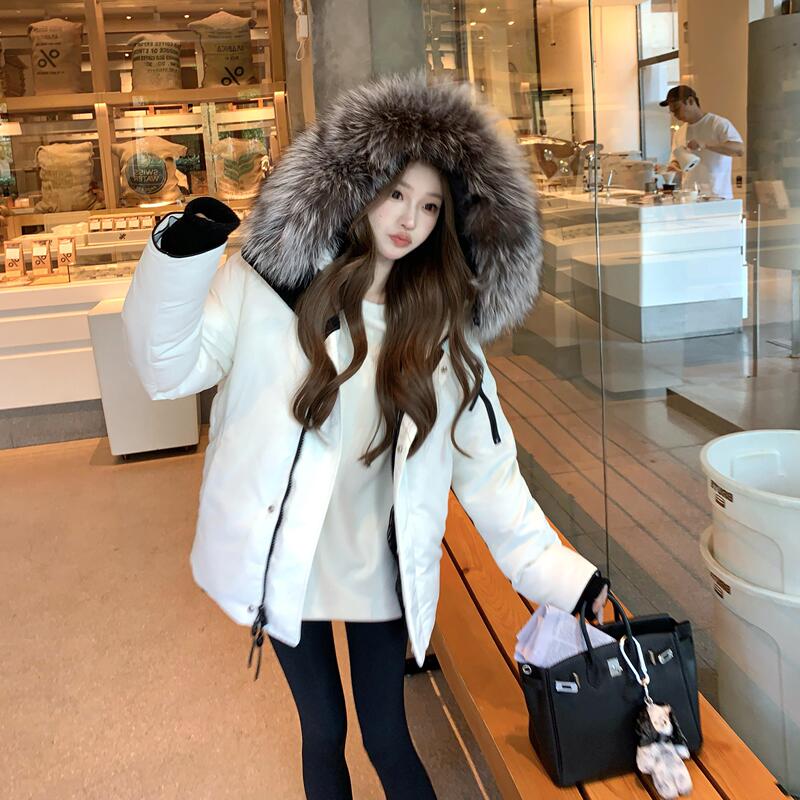 High-End Large Silver Fox Fur Collar Short White down Jacket for Women, Winter 2025 New Style, Warm Workwear Cotton-Padded Coat