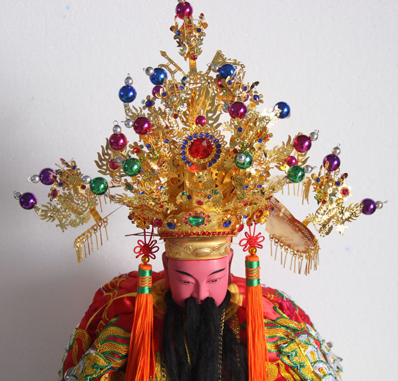 Tianlong embroidery color bead color drill King Hat Pool House Guangzheng Wangcheng Godfather crown supply