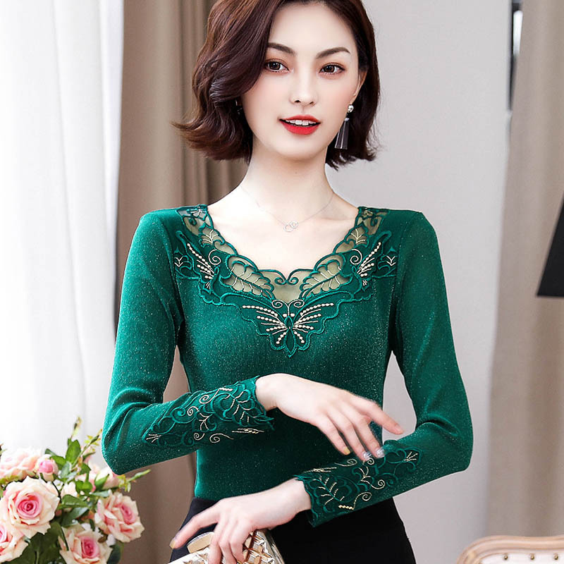 Autumn and Winter Fleece-Lined Thick Lace Base Shirt for Women, Long-Sleeved Mesh Top, 2025 New Style, Stylish and Versatile, Hollow-Out Slim Fit