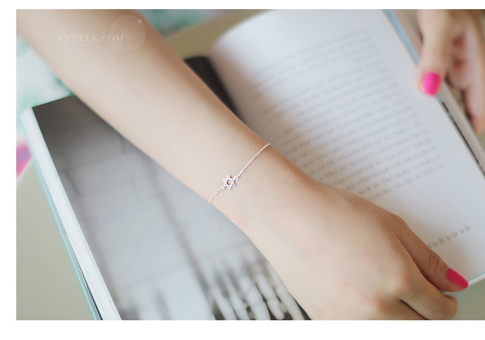 S925 vòng tay bạc sterling độc quyền nụ cười nữ sinh viên Nhật Bản và Hàn Quốc phiên bản ngọt ngào đơn giản cá tính hoang dã vòng tay tươi vòng tay đá phong thủy