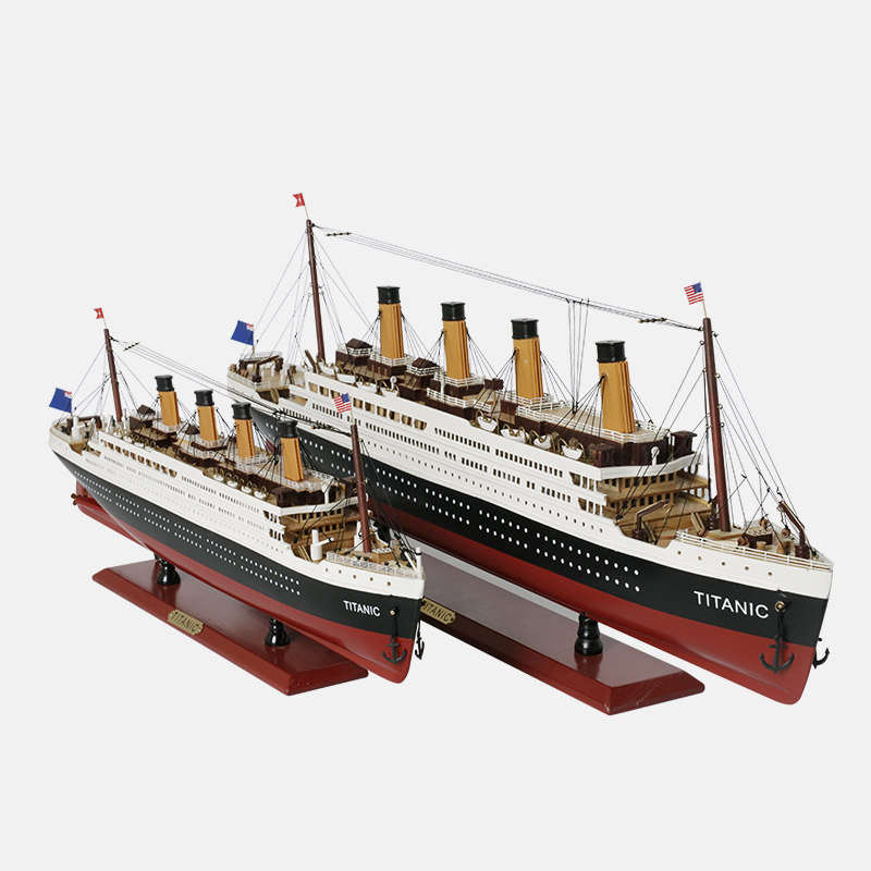 Titanic solid wood sailing model cruise ship Iron Dani cruise ship smooth sailing simulation handicraft ornaments
