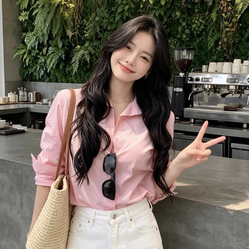 Korean-Style Pink Long-Sleeved Shirt for Women, New Summer T-Shirt with Design Features, Turn-Down Collar, Buttons, Slim Fit, Short Top